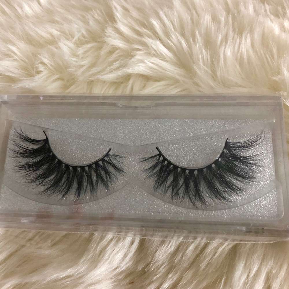 EYELASHES (BADBISH)